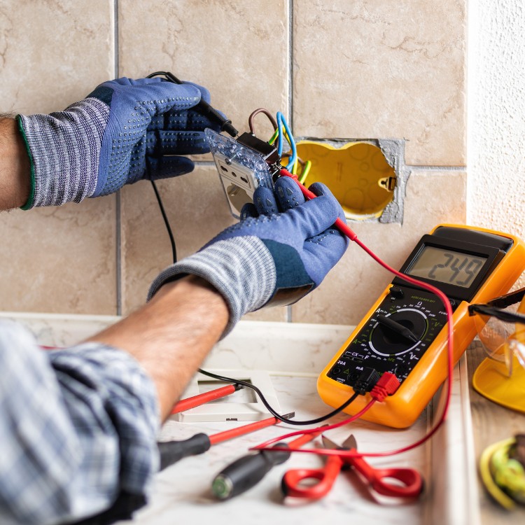 Electrical Services in Los Angeles, CA
