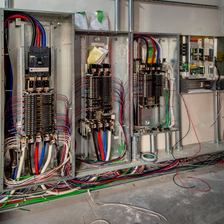 Electrical Services in Los Angeles, CA
